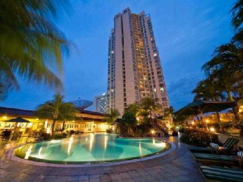 The Residences At Puri Casablanca Jakarta Exterior foto